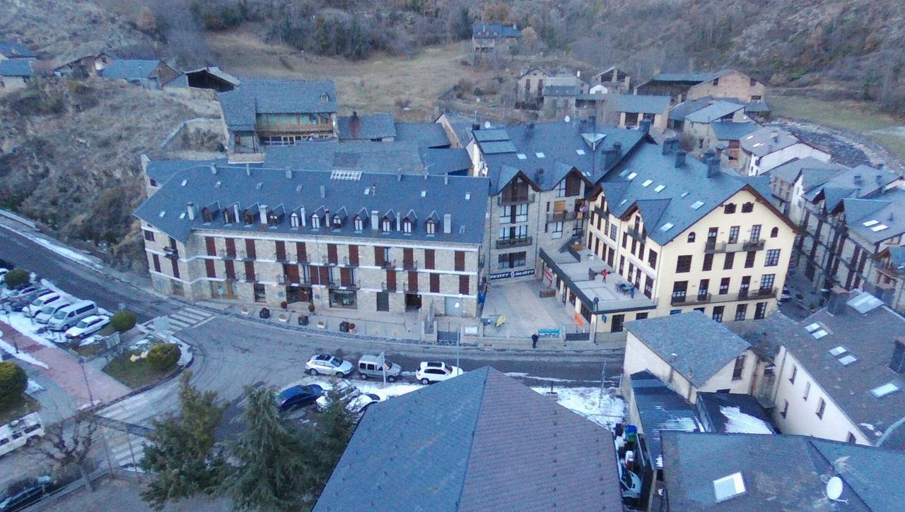 Apartaments Pirinenc Esterri d'Àneu Exterior photo